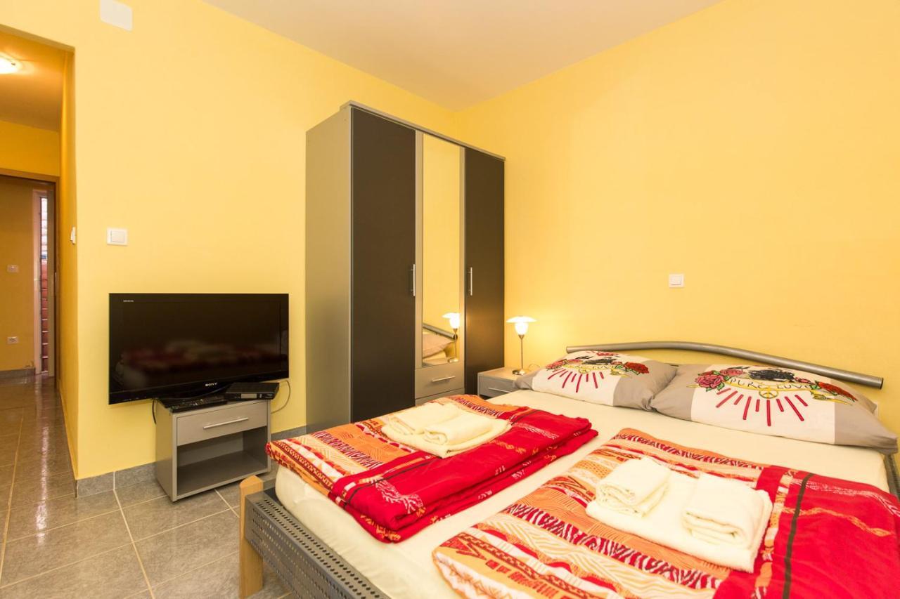 Vila Milano Apartment Kornić Екстериор снимка
