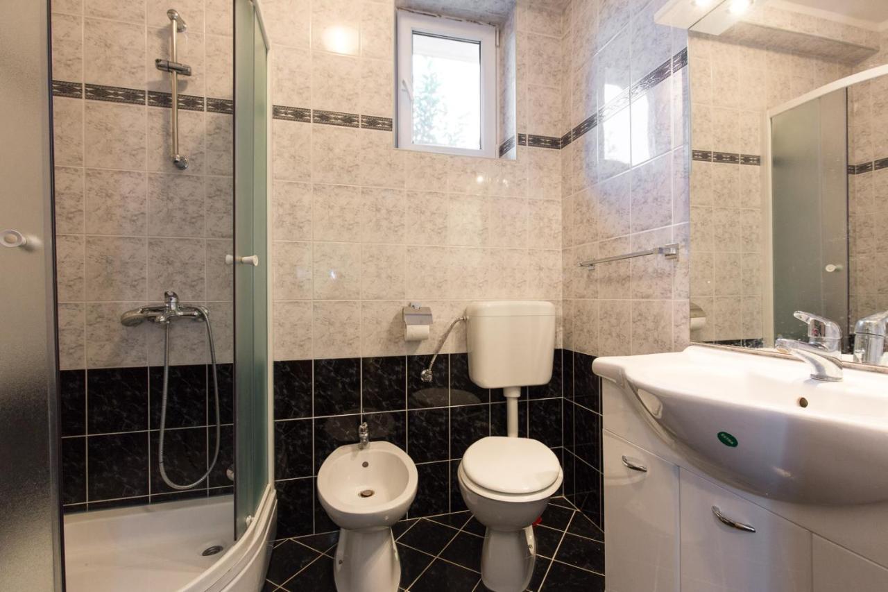 Vila Milano Apartment Kornić Екстериор снимка