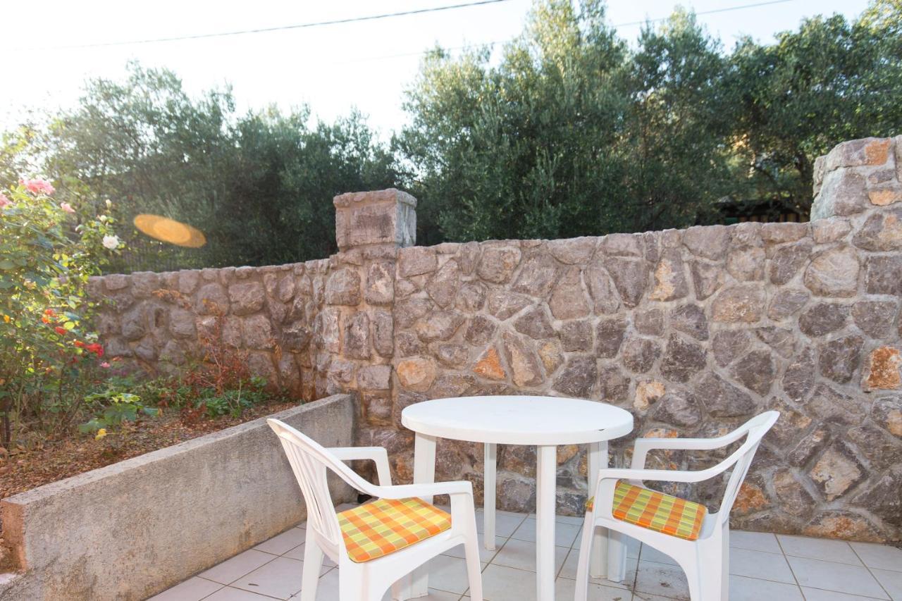 Vila Milano Apartment Kornić Екстериор снимка